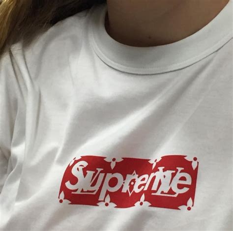 louis vuitton bogo tee|louis vuitton box logo.